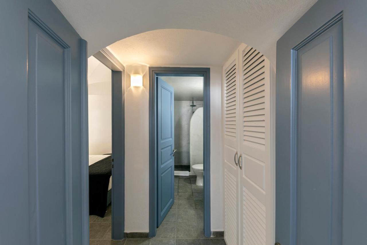 Caldera Senses Apartment Fira  Bagian luar foto
